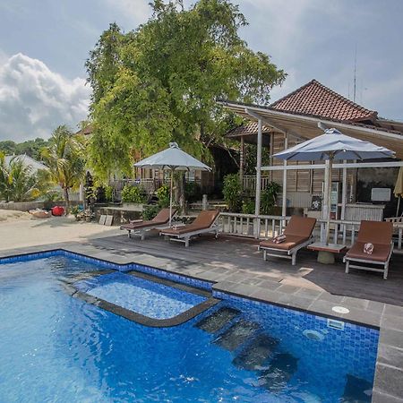 Wooden Beach Sunset Cottages Lembongan Esterno foto